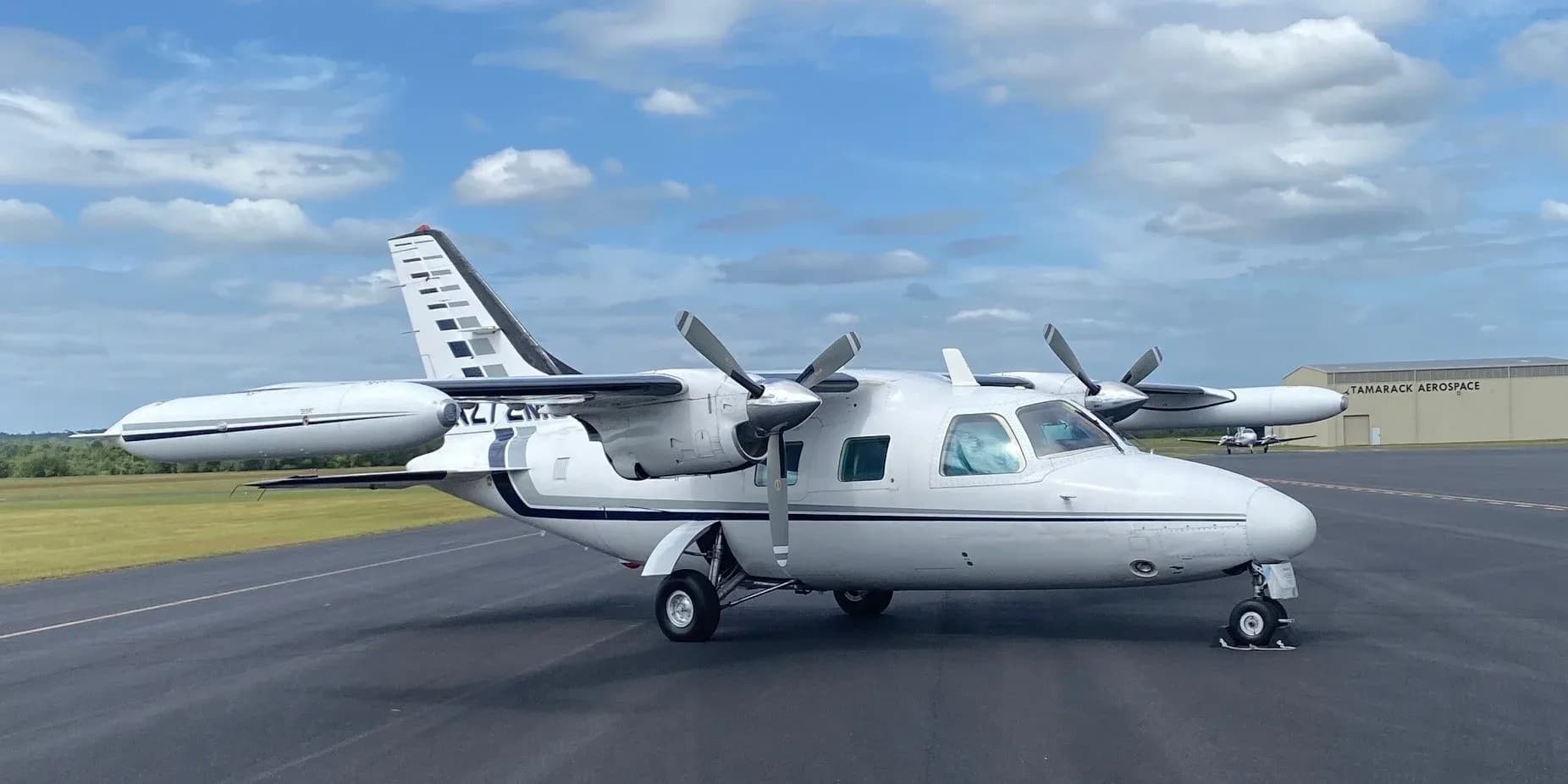 1973 Mitsubishi MU-2B-25 N272MC — right three-quarter view