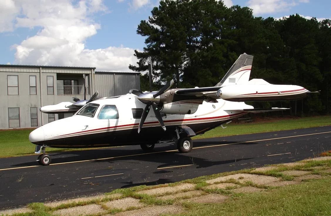 1979 MU-2B-40 Solitaire N70PE — left 3 qtr 1
